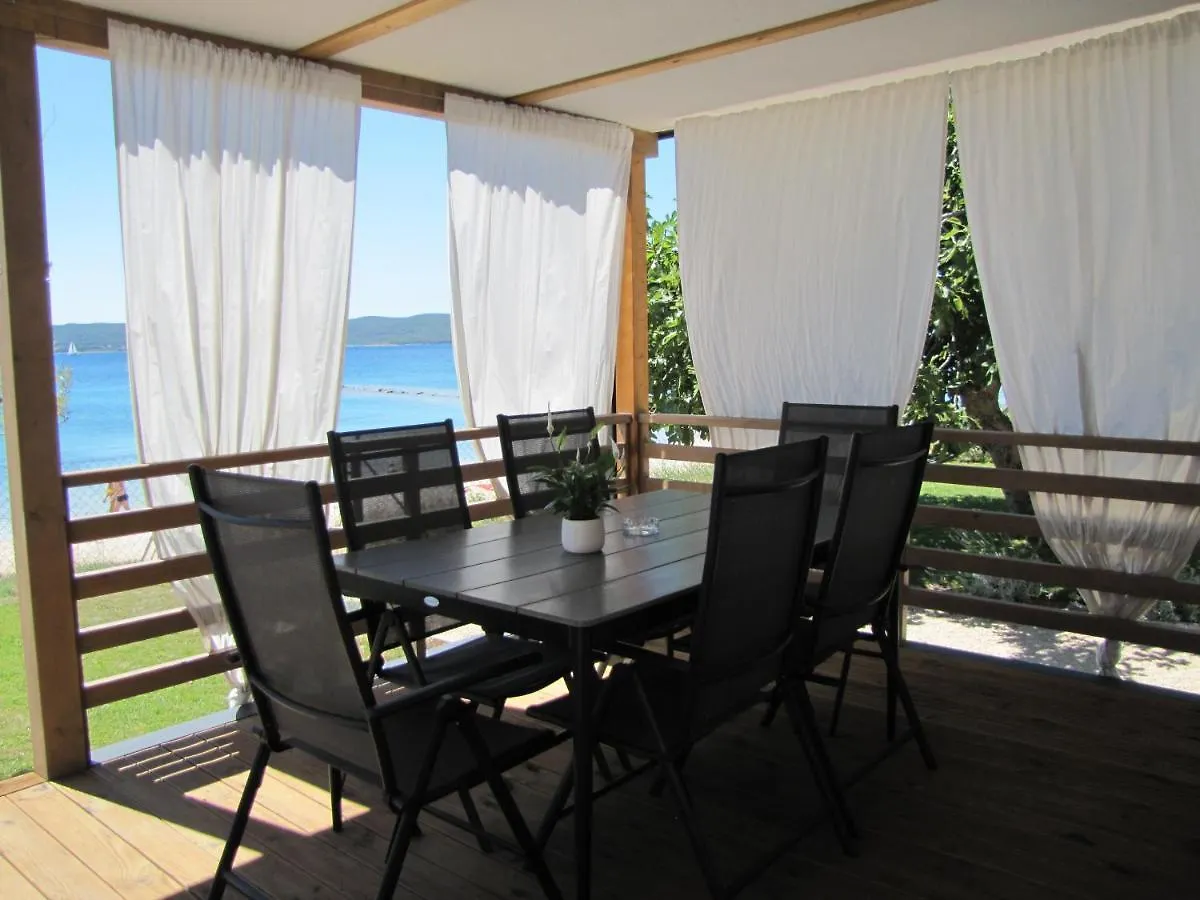 Ferias Mobile Homes Biograd Na Moru