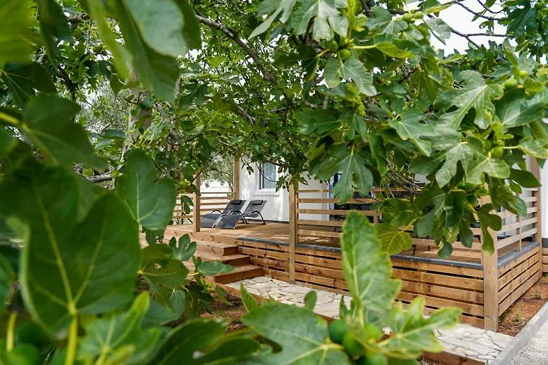 Ferias Mobile Homes Biograd Na Moru
