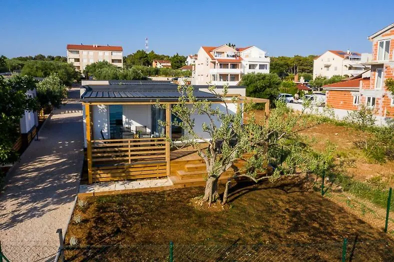 Ferias Mobile Homes Biograd Na Moru Campsite