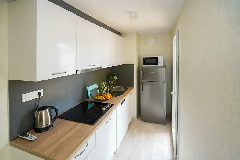 Ferias Mobile Homes Biograd Na Moru Campsite