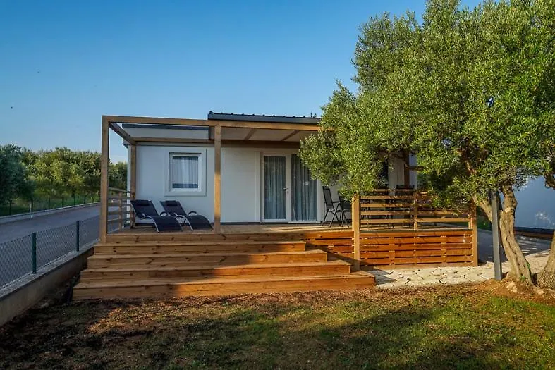 Ferias Mobile Homes Biograd Na Moru 4*,